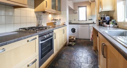 23 Brandeston Close