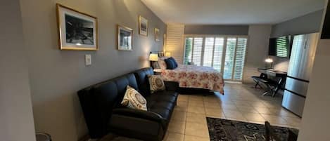 Silitysrauta/-lauta, ilmainen Wi-Fi, vuodevaatteet