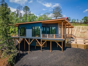 Exterior - Romantic Suite Overlooking Town| Hot Tub | Walk to Town (Helen)