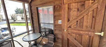 Lovely Cabin in Bloomington