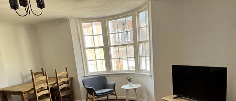 Apartment, 1 Queen Bed with Sofa bed | Interior