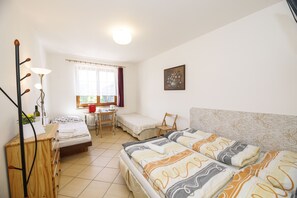 Desk, free WiFi, bed sheets