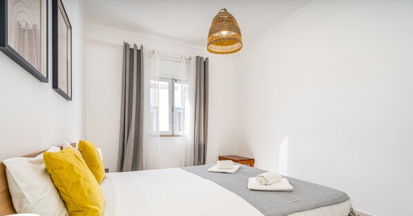 1 bedroom, iron/ironing board, free WiFi