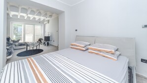 Ảnh chưa phân loại, 4 trong số 11 ảnh, nút