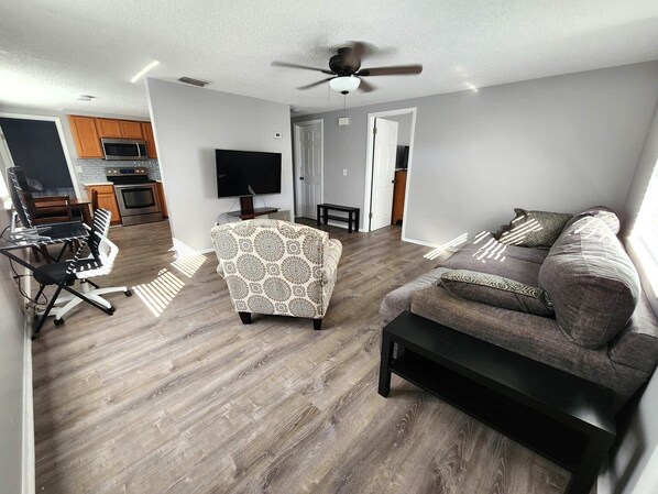 Smart TV, video games, computer monitors