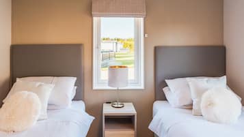 Cabin | 2 bedrooms, iron/ironing board, free WiFi, bed sheets