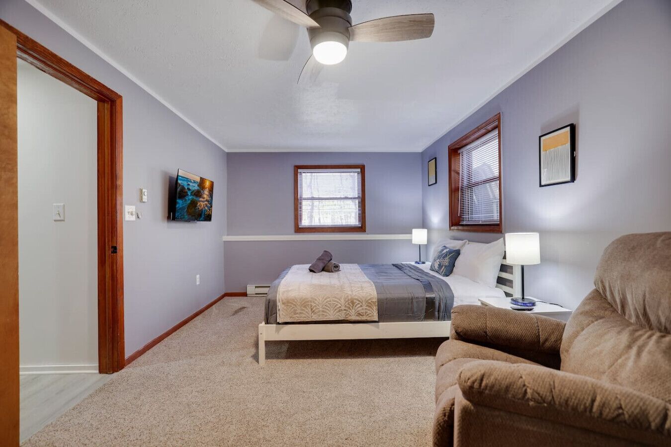 4 chambres, fer et planche à repasser, lit parapluie, Wi-Fi