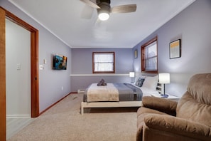 4 bedrooms, iron/ironing board, travel cot, WiFi