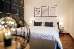 2 makuuhuonetta, silitysrauta/-lauta, ilmainen Wi-Fi, vuodevaatteet