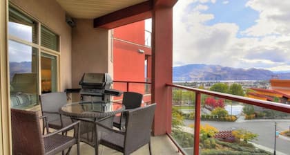 Resort Style Amenities With Pool & hot Tub, Minutes to Wineries and Golf