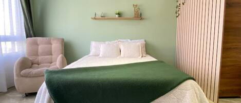 1 bedroom, free WiFi, bed sheets