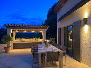 Restauration extérieure