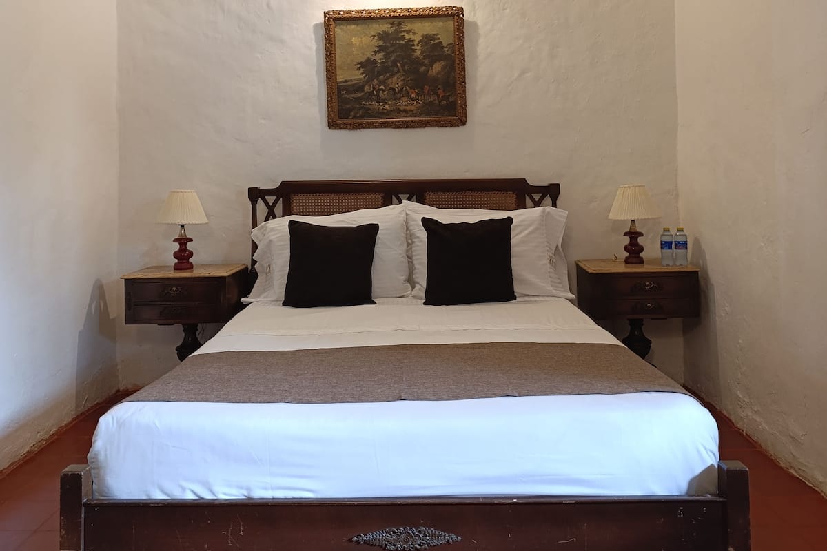 Chambre Standard, 1 lit double | 1 chambre, bureau, Wi-Fi gratuit