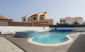 Außenpool, beheizter Pool