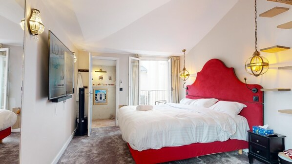 4 bedrooms, WiFi, bed sheets