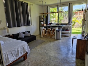 1 bedroom, desk, free WiFi, bed sheets - Mangal Suites Malinche (Sonora Brisas de Zicatela)