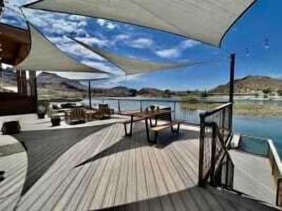 Everything & More at River Front 95! Dock, Bar