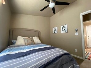 3 chambres, accès Internet, draps fournis