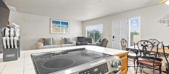 Great Townhome on the Island...Launch your boat in minutes