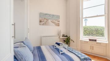 Open plan living space | The Beach Studio, Brighton