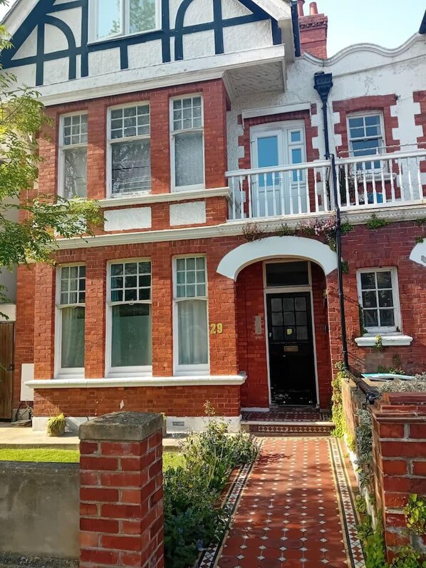 Apartment | Exterior