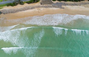 Beach nearby - Directly opposite the beach, Ocean View Marengo is sure to delight! (Marengo)