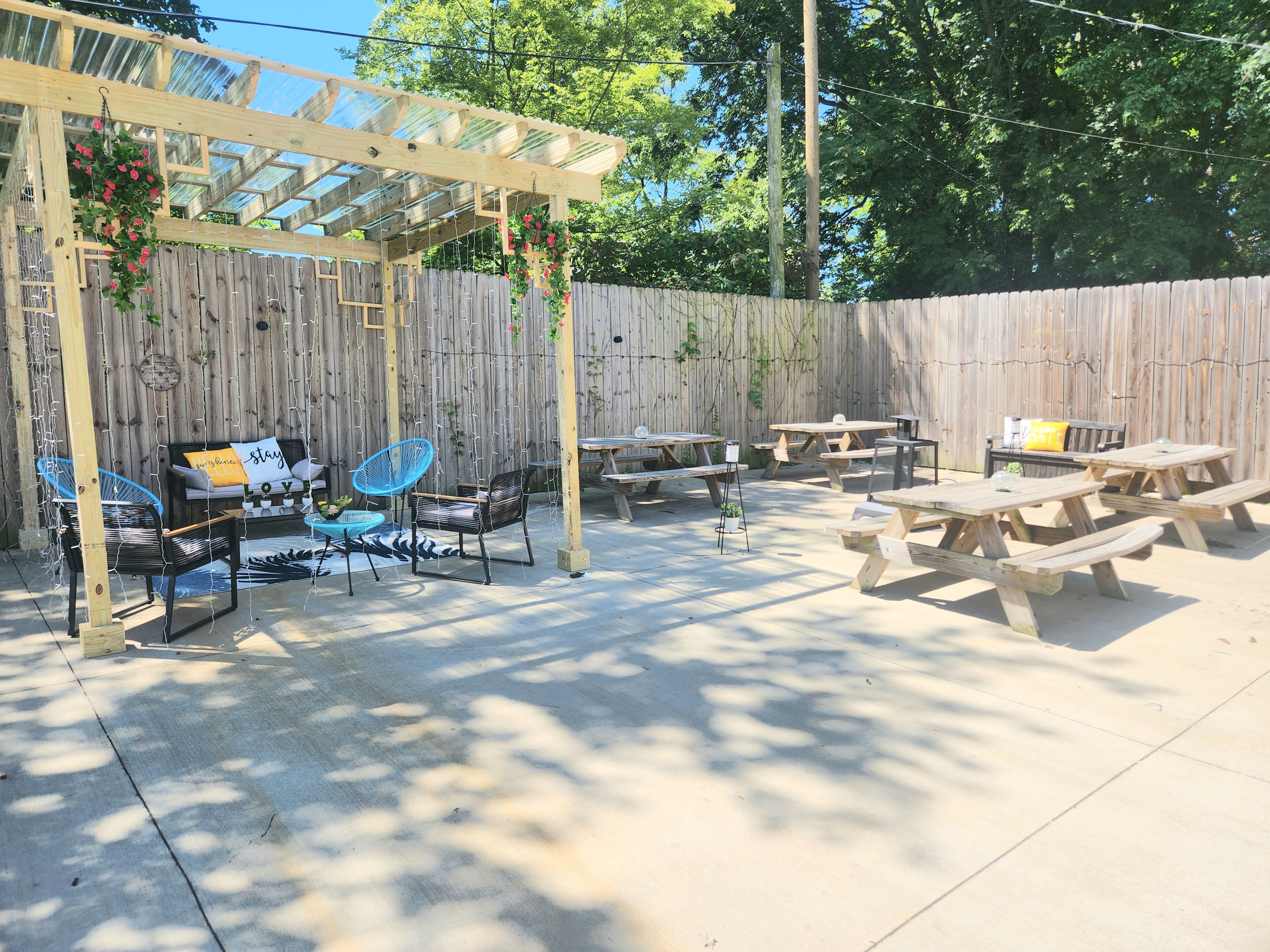 Cozy 2 bedroom Cooper Young 7 minutes from Downtown 