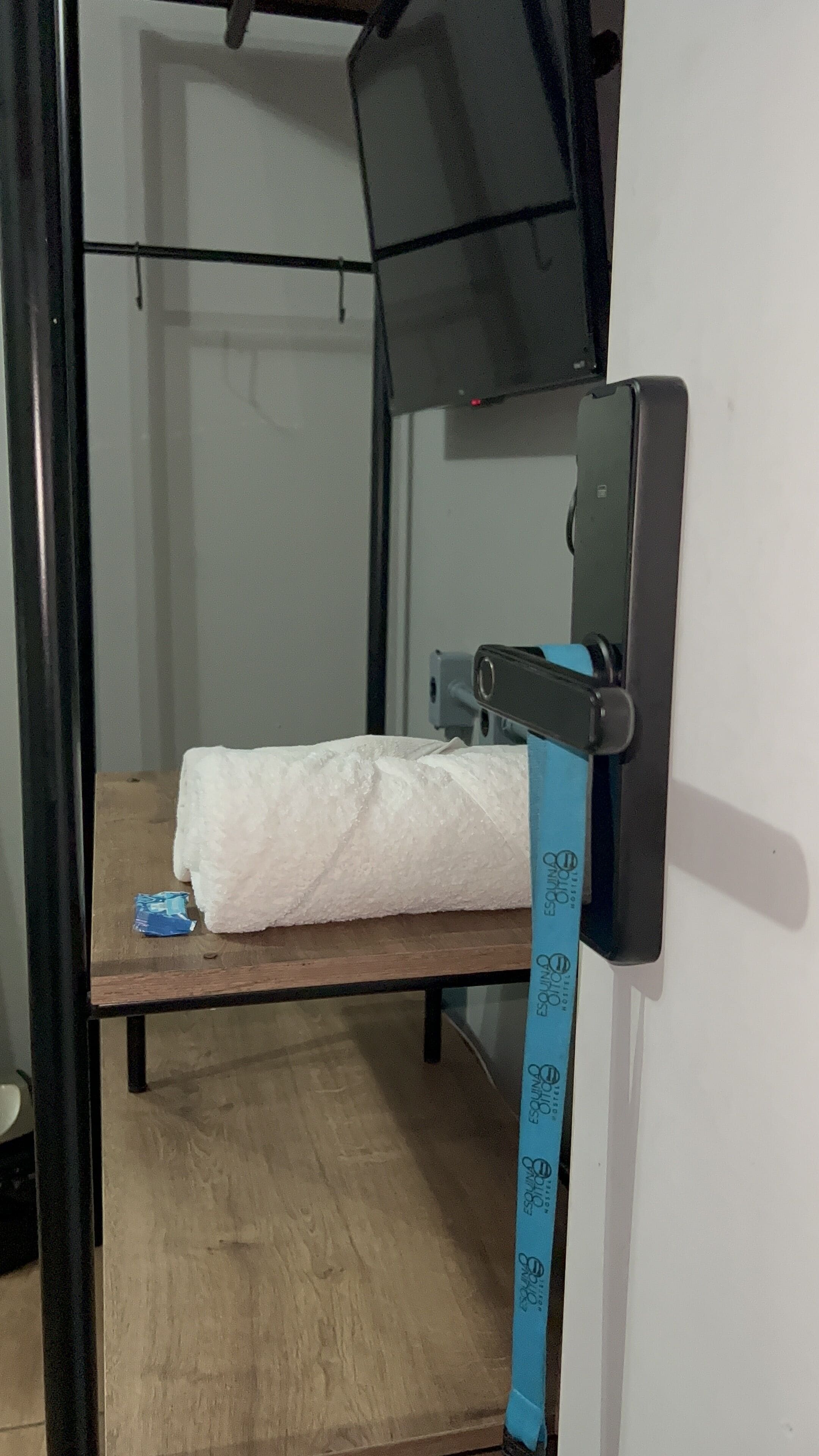 Photo - Esquina 8 Suítes Confort & Hostel