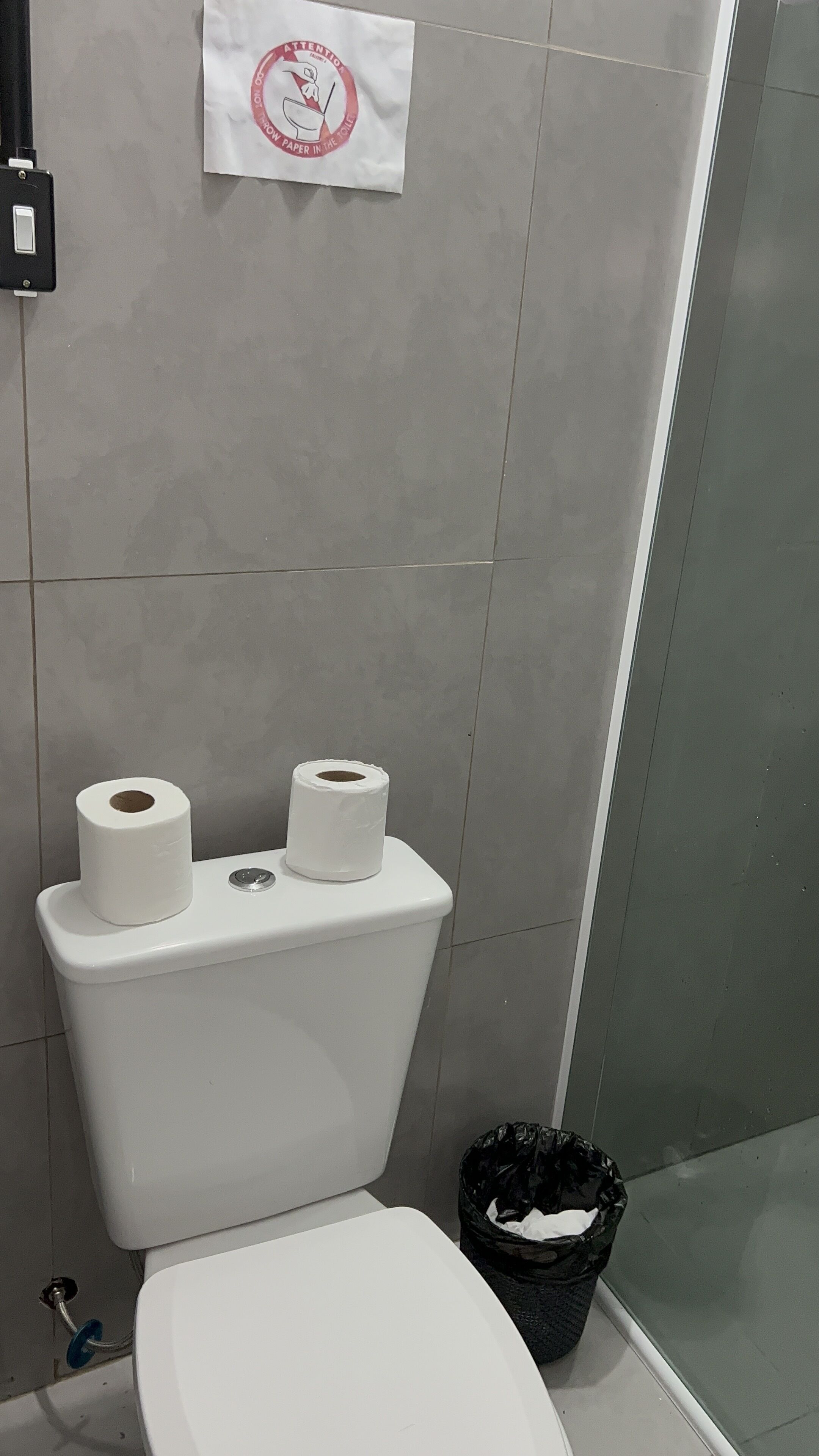 Photo - Esquina 8 Suítes Confort & Hostel