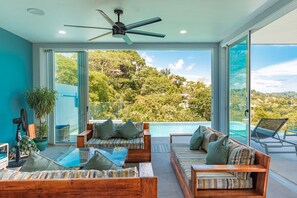 Pool - Villa&Tower -17 Bdrms,sleeps 57-AC,Elevator,Pool (Quepos)