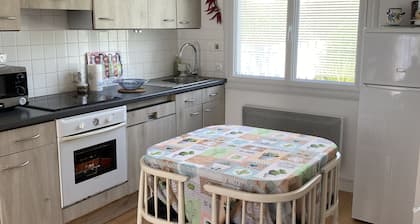 Maison Plein sud 5/6 Pers 900 m mer et Forêt