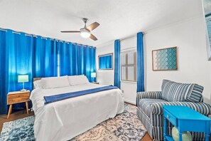 2 habitaciones, tabla de planchar con plancha y cuna de viaje 