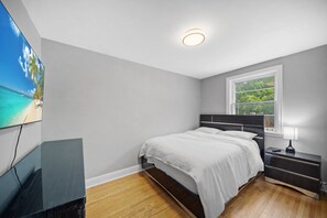 2 Schlafzimmer, Bügeleisen/Bügelbrett, WLAN, Bettwäsche