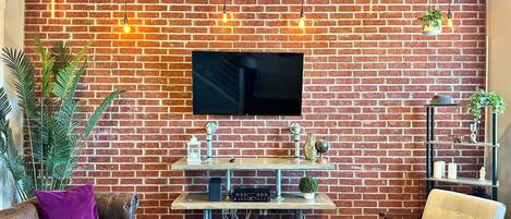 TV, stereo