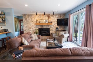 TV, fireplace, DVD player, table football - Spacious Catskills Home with Covered Hot Tub (Thompson)