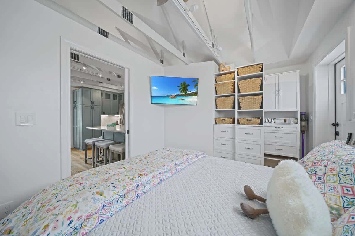 1 chambre, fer et planche à repasser, Wi-Fi gratuit, draps fournis