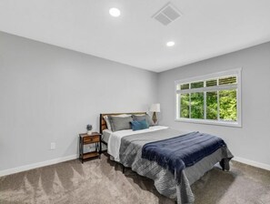 5 habitaciones, wifi gratis y ropa de cama 
