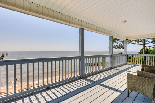 Waterfront Alabama Vacation Rental w/ Deck