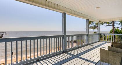 Waterfront Alabama Vacation Rental w/ Deck