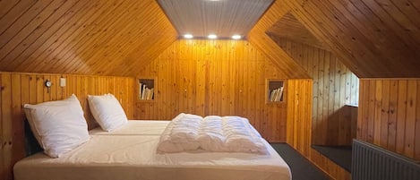 4 chambres, chambres insonorisées, fer et planche à repasser