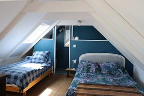 2 chambres, lit parapluie, Wi-Fi gratuit, draps fournis