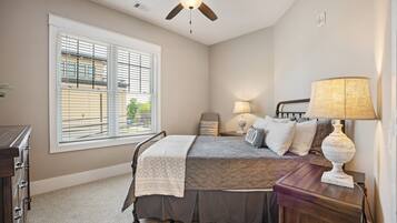 2 bedrooms, desk, iron/ironing board, travel crib