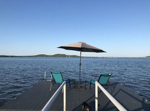 Peace on Possum Kingdom Lake- WATERFRONT with a large deck to escape and relax