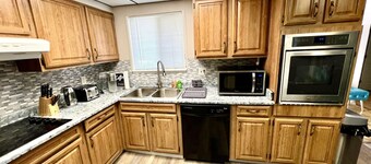 “Relax Home” 5 min away from downtown and 38 min from Fabulous Lake Tahoe.