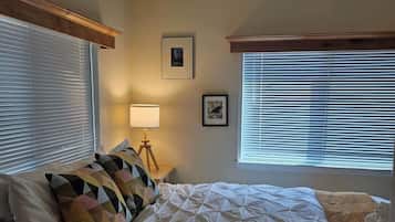 1 bedroom, iron/ironing board, travel crib, free WiFi