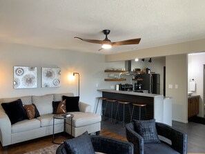 TV, fireplace - Luxury Ozark Lake Retreat, Near Margaritaville (Osage Beach)