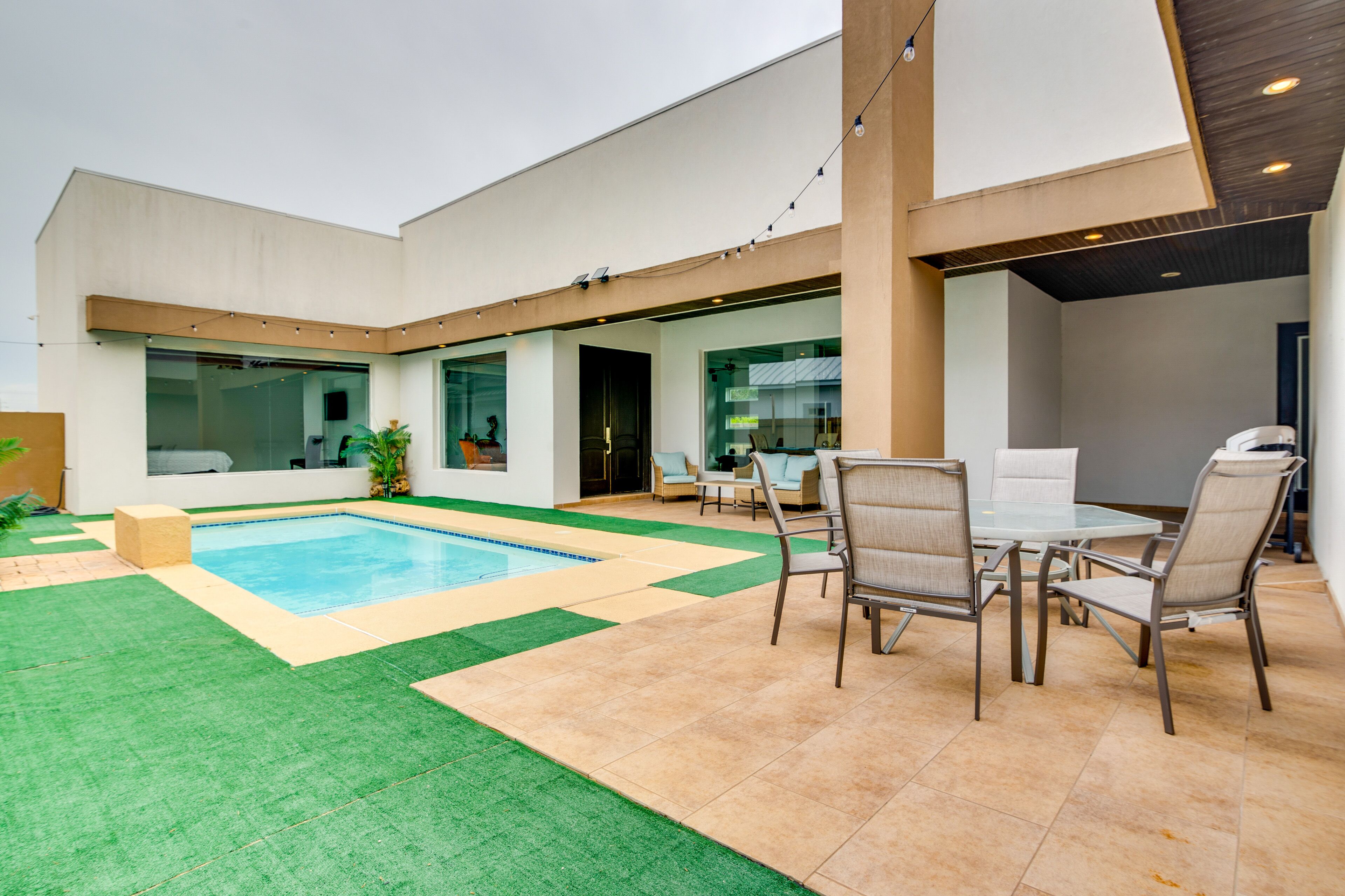 McAllen Getaway w/ Outdoor Pool & Patio!