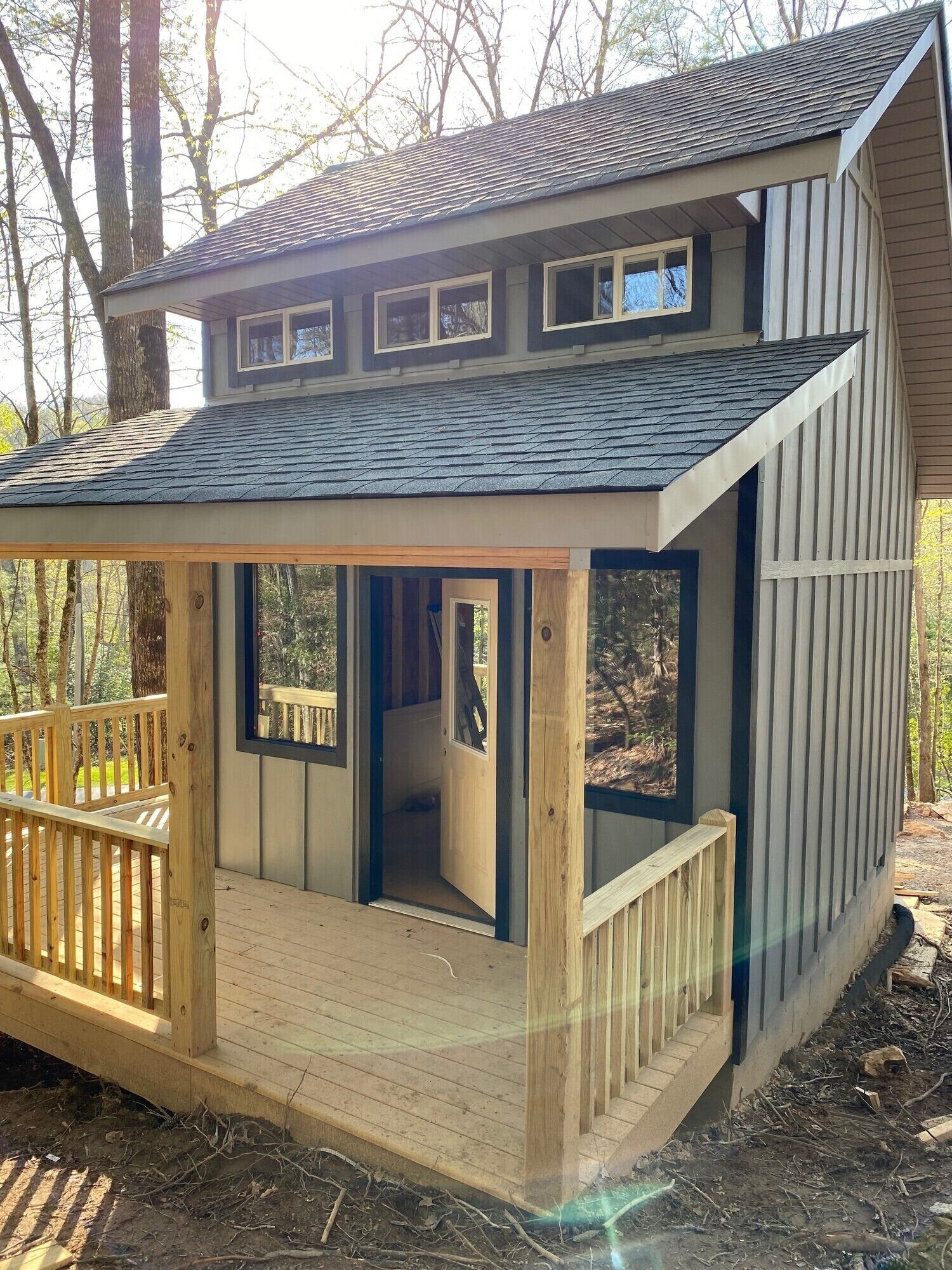 Beautiful Tiny Cabin Near Lake Nantahala and the Great Smoky Mountains
