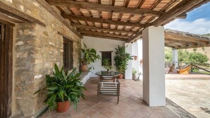 Outdoor dining - Cortijo Don Pablo Gaucín by Ruralidays (Málaga)
