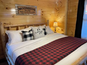 1 Schlafzimmer, Reisekinderbett, kostenloses WLAN, Bettwäsche